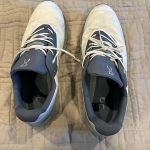 On Running Cloudventure 3 CloudTec Waterproof “Ice” - 32.98577 - Size 12.5